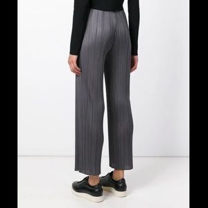 NWOT- Pleats Please by ISSEY MIYAKE Straight Leg Pant in Grey/ Light Charcoal